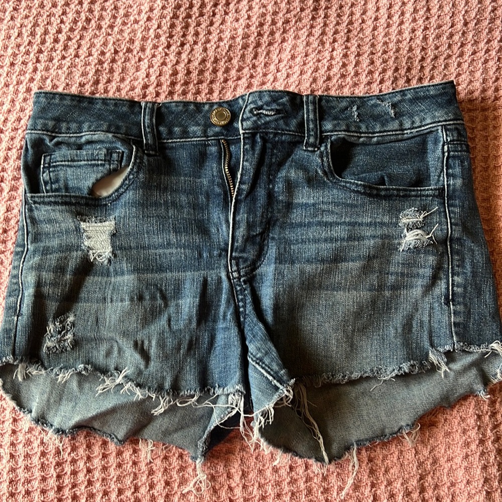 American eagle shorts size 8